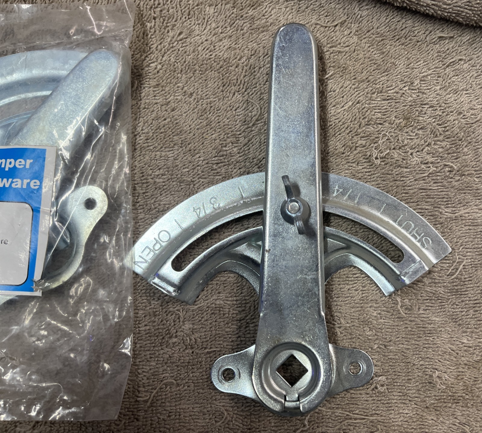 Ductmate 3/8″ Damper Quadrant Regulator Handle -Square Rod – DQ38SQ – Lot Of 2