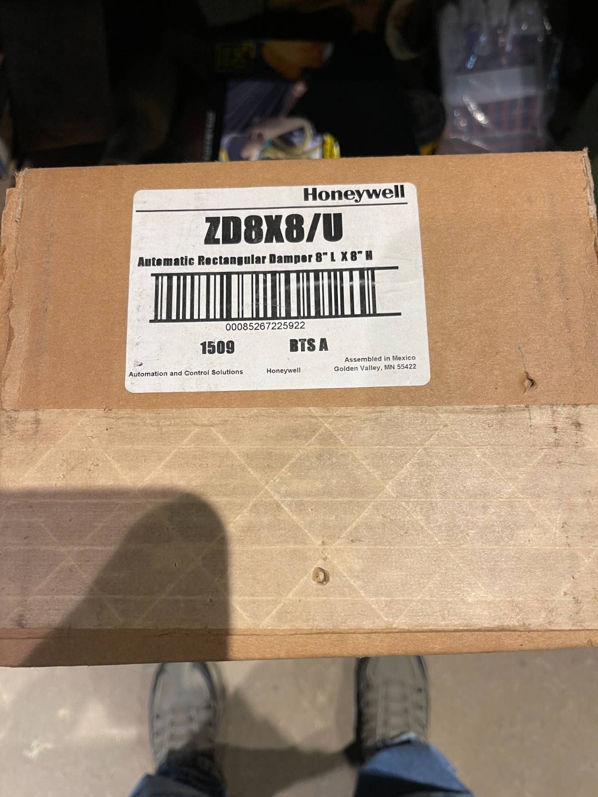 Honeywell 8×8 zone damper. model zd8x8/u