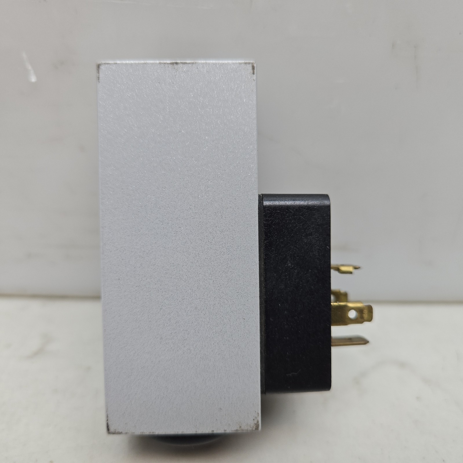 Festo PEV-1/4-B Adjustable Pressure Switch 10773 1-12 Bar 1/4″ NPT/BSP Pneumatic