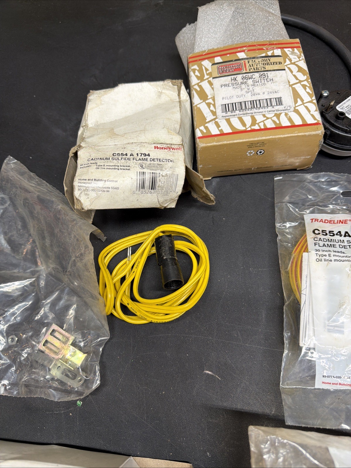 Mixed HVAC Parts Lot Honeywell Carrier Mars RIB Relays Sensors Ignitors More