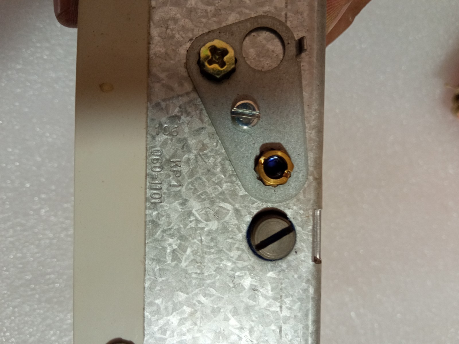 DANFOSS KP1 060-110166 LOW PRESSURE CONTROL RENAGE -0.2….7.0 Bar Pe NEW