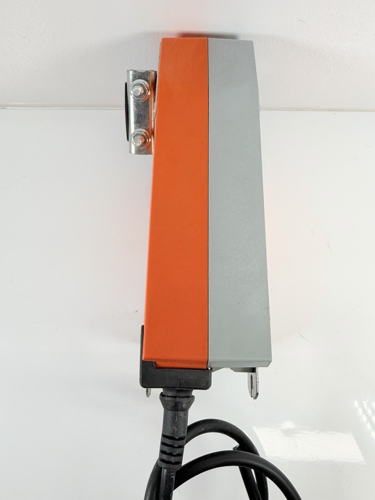 Belimo NFBUP-S Damper Actuator, 90 in-lb 10Nm, Spring Return, 2-10V, Modulating