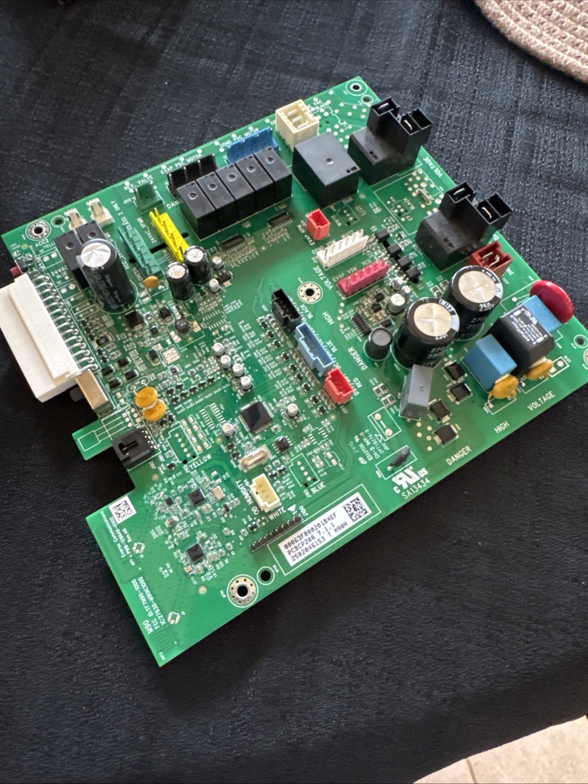 PCBCP200s Amana Main PCB Control Board, PTAC Units For All J And K Series