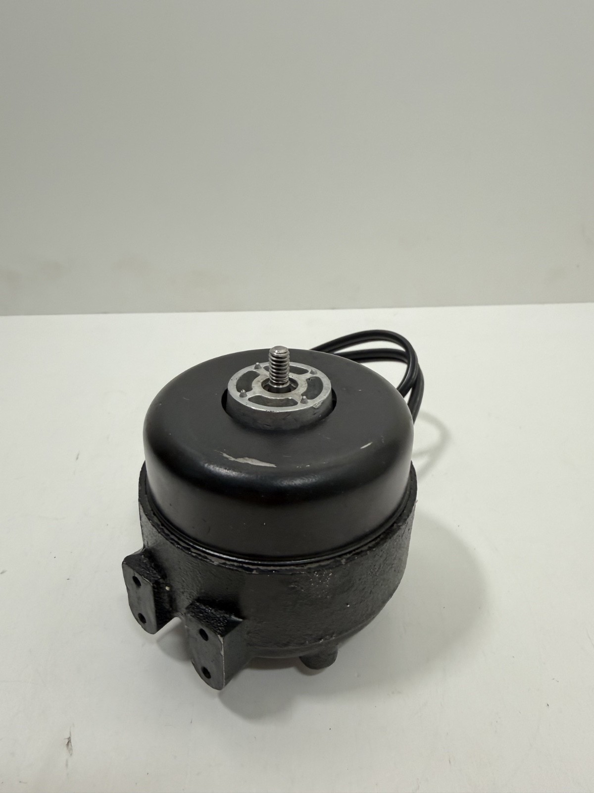 MARS 05412 Bearing Motor 115V, 9W, 1550 RPM Cast Iron Shaded Pole Unit