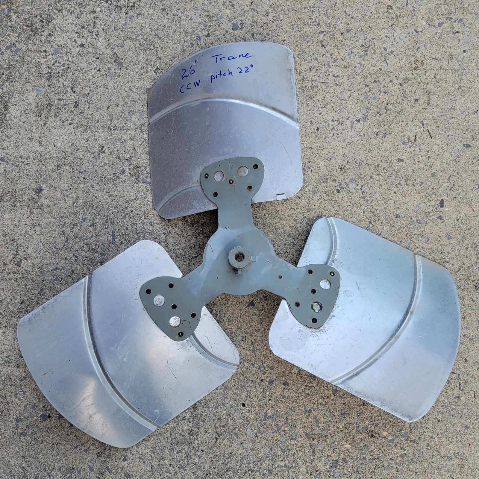 Trane Replacement Condenser Motor Fan Blade 3 Blade 26” CCW 22° Pitch Used