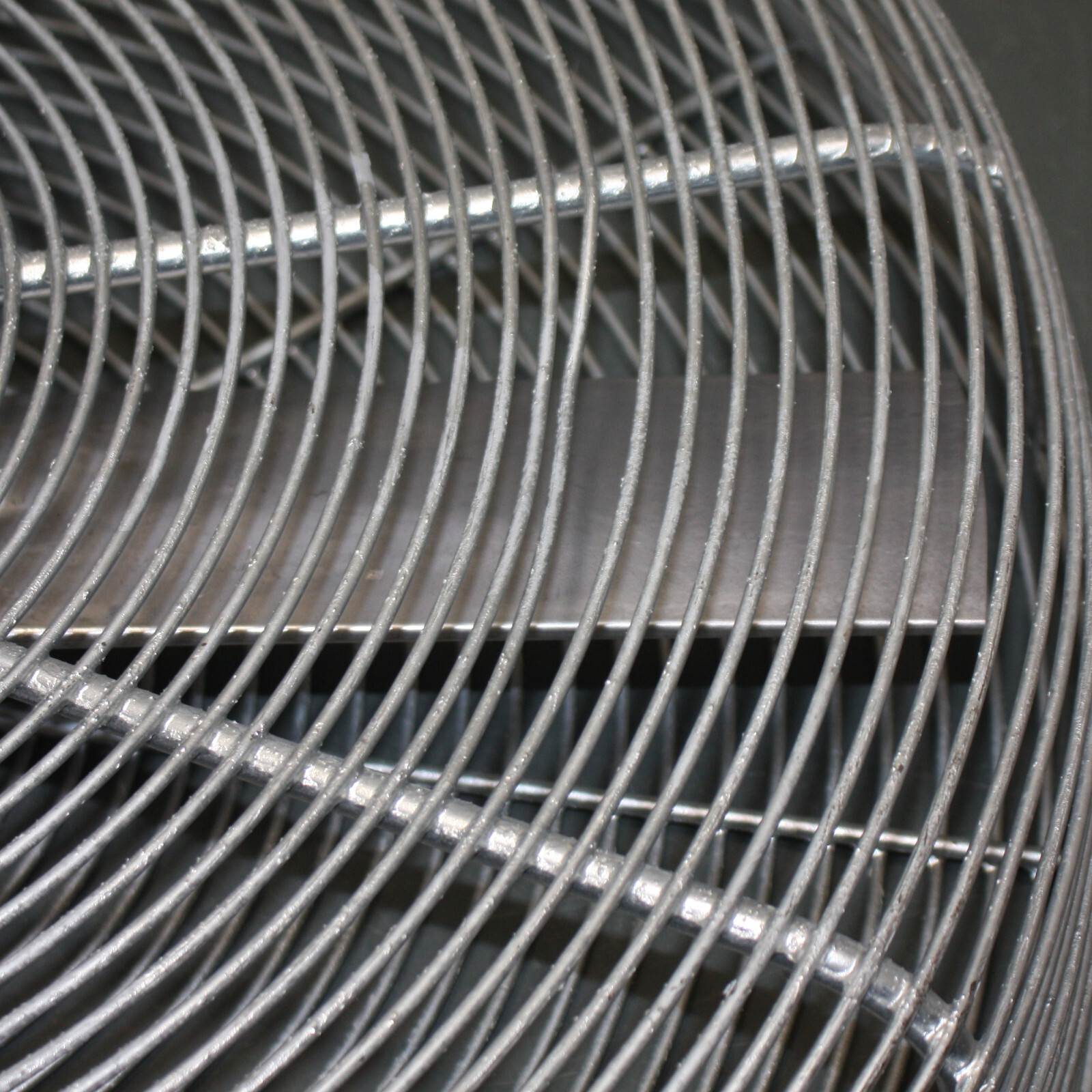 Dayton Transformer Cooling Fan 2ATX8, 24″ Blade, 115/230V AC, 1/2HP, Guard Mount