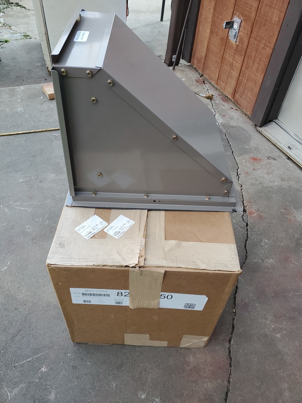 Large Manual York OA Damper 82-285-50 NIB S1-1FA0502 outside air 0-35%