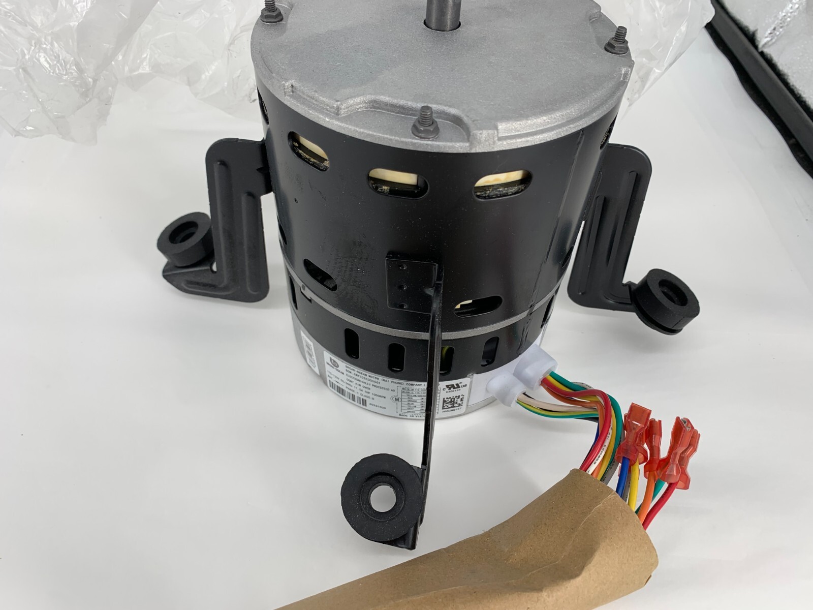 Carrier HD52MQ137 1HP ECM Furnace Blower Motor 1PH 115-120V 1050RPM