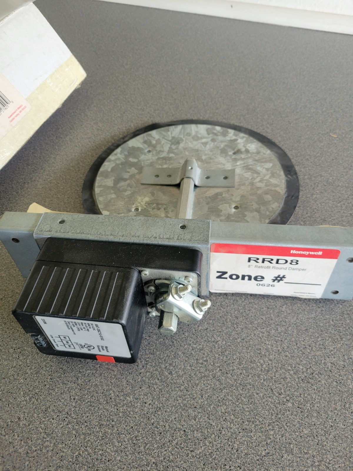 Honeywell RRD8 8″ retrofit round damper new old stock