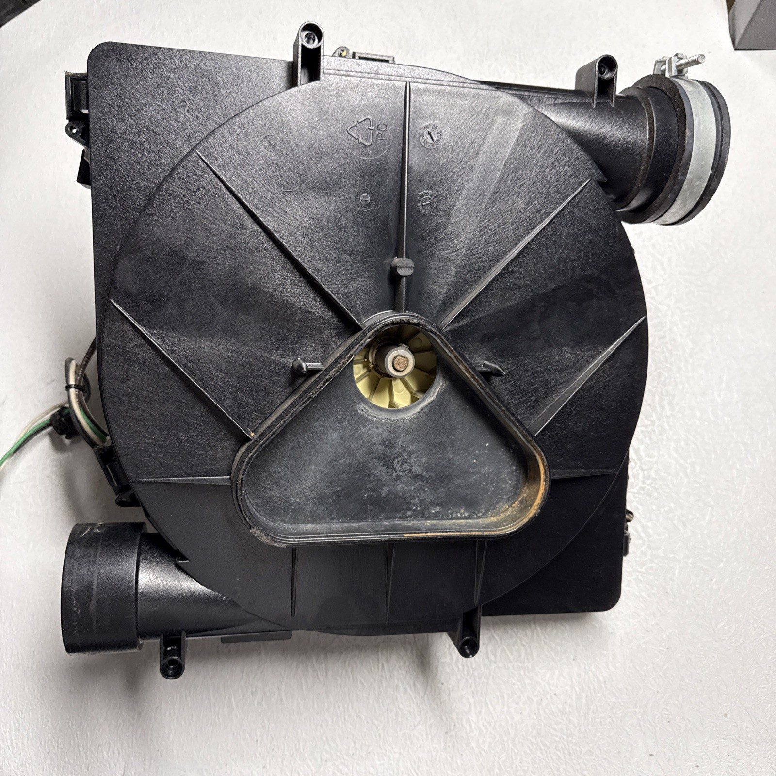 Magnetek JE1D013N Carrier Bryant Draft Inducer Blower HC27CB119 115V