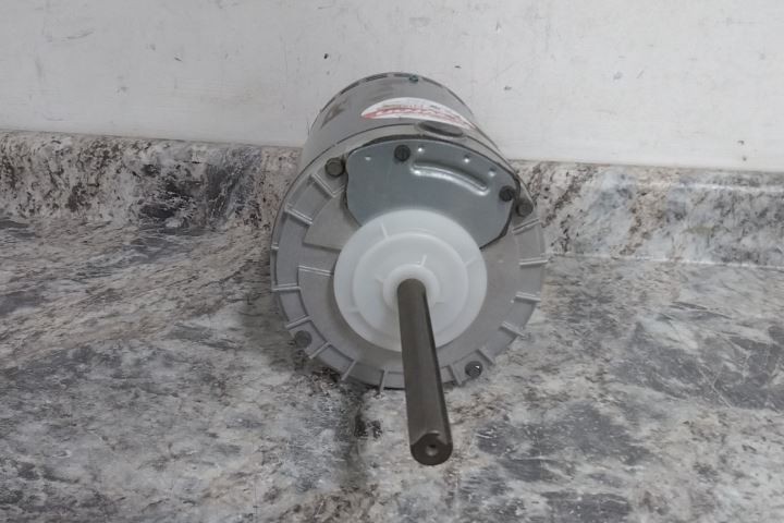 Dayton 20RK79 1 HP 850 RPM 208-230/460VAC 3-Phase Condenser Fan Motor