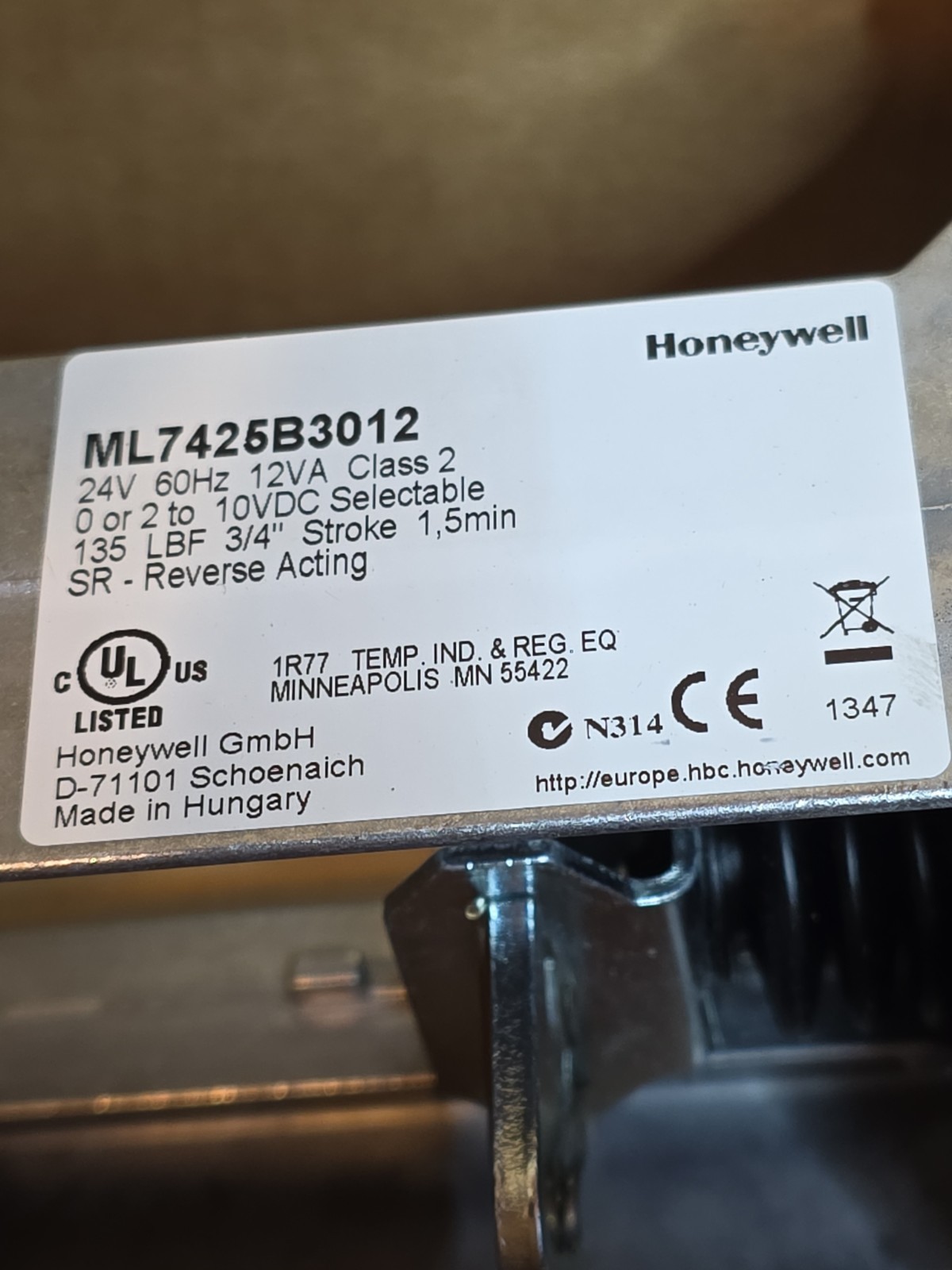 Honeywell ML7425B3012 Direct Coupled Valve Actuator 3/4 Stroke 24 Vac 135lbf