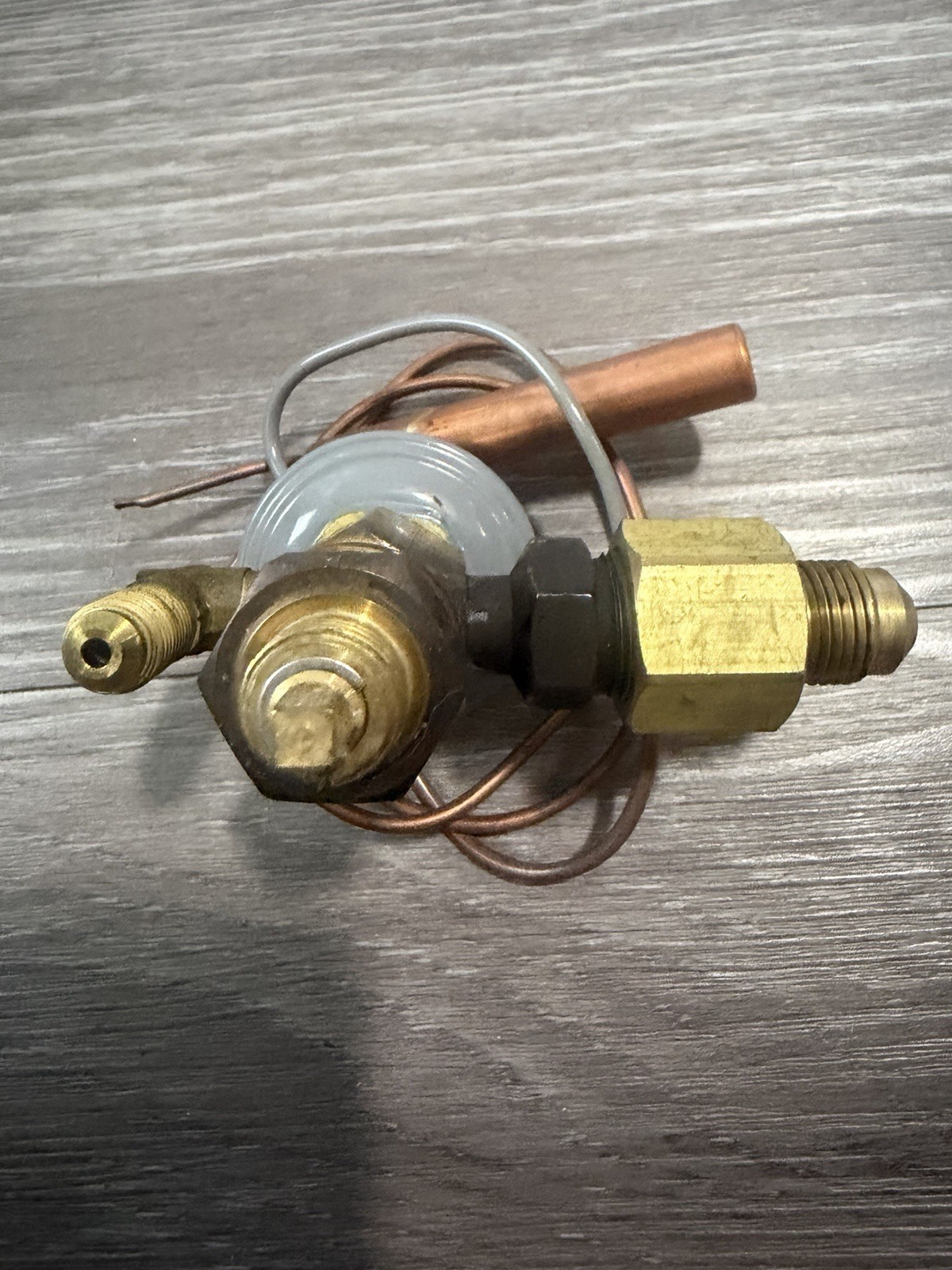 Sporlan FJ-1/2-C Expansion Valve Thermostatic 3/8 In 1/2 Out 30″ Cap Tube. USED
