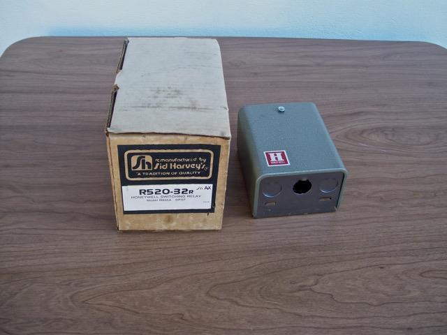 HONEYWELL / SID HARVEY’S REMANUFACTORED SWITCHING RELAY R520-32R R845A NIB