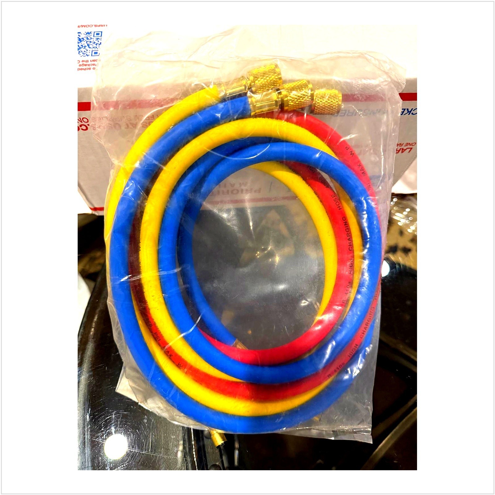 Yellow Jacket 29986 Plus II 1/4″ Hose with Compact Ball Valve 72″ (Pack of 3)