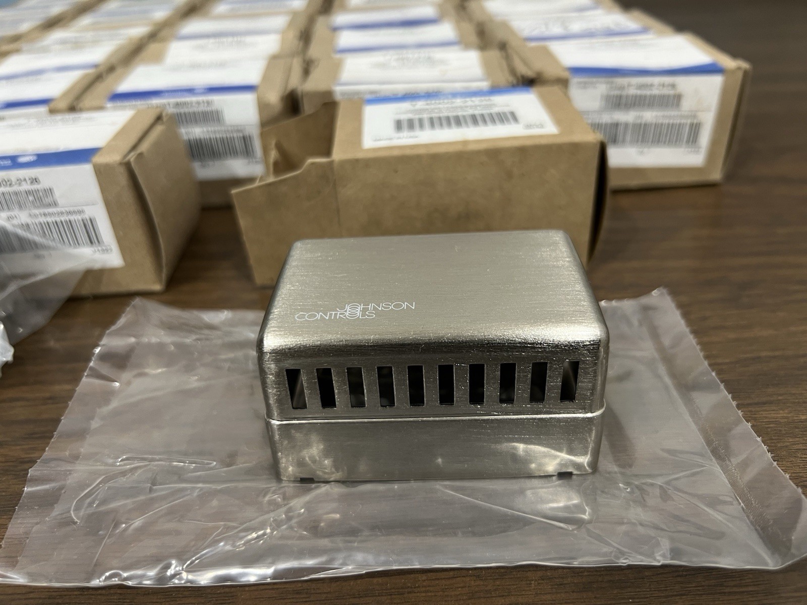 JOHNSON CONTROLS T-4002-2126 Thermostat Cover brushed Nickel ( PRICE FOR 1 UNIT