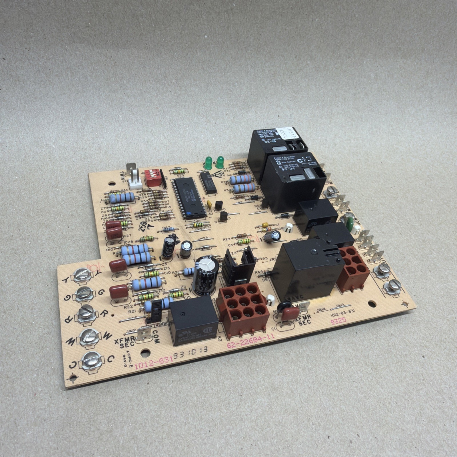 Rheem Ruud Weather King 1012-831 Furnace Fan Control Circuit Board 62-22694-11