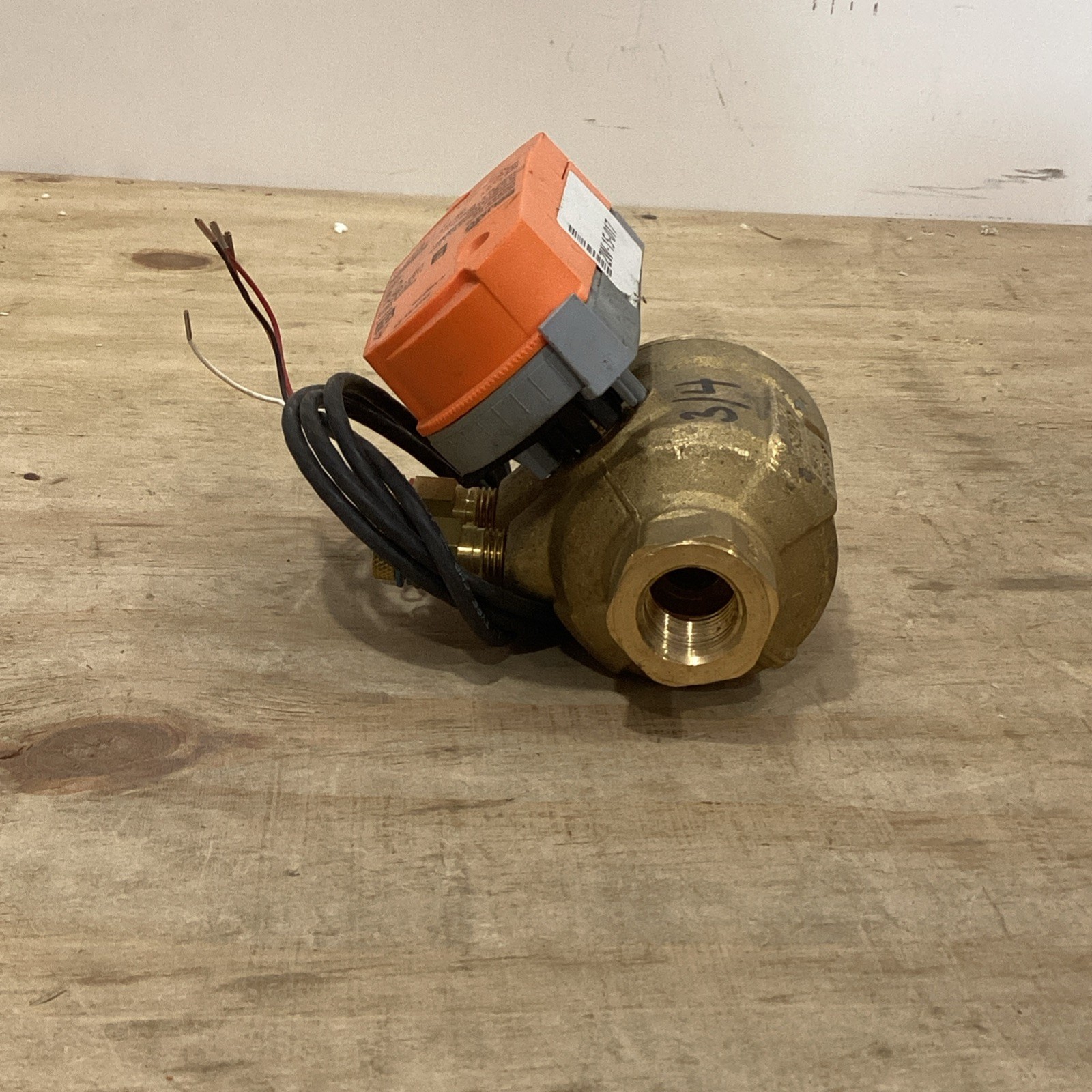 Belimo CQX24-SR 24V Modulating Valve Actuator with 3/4″ Brass Control Ball Valve
