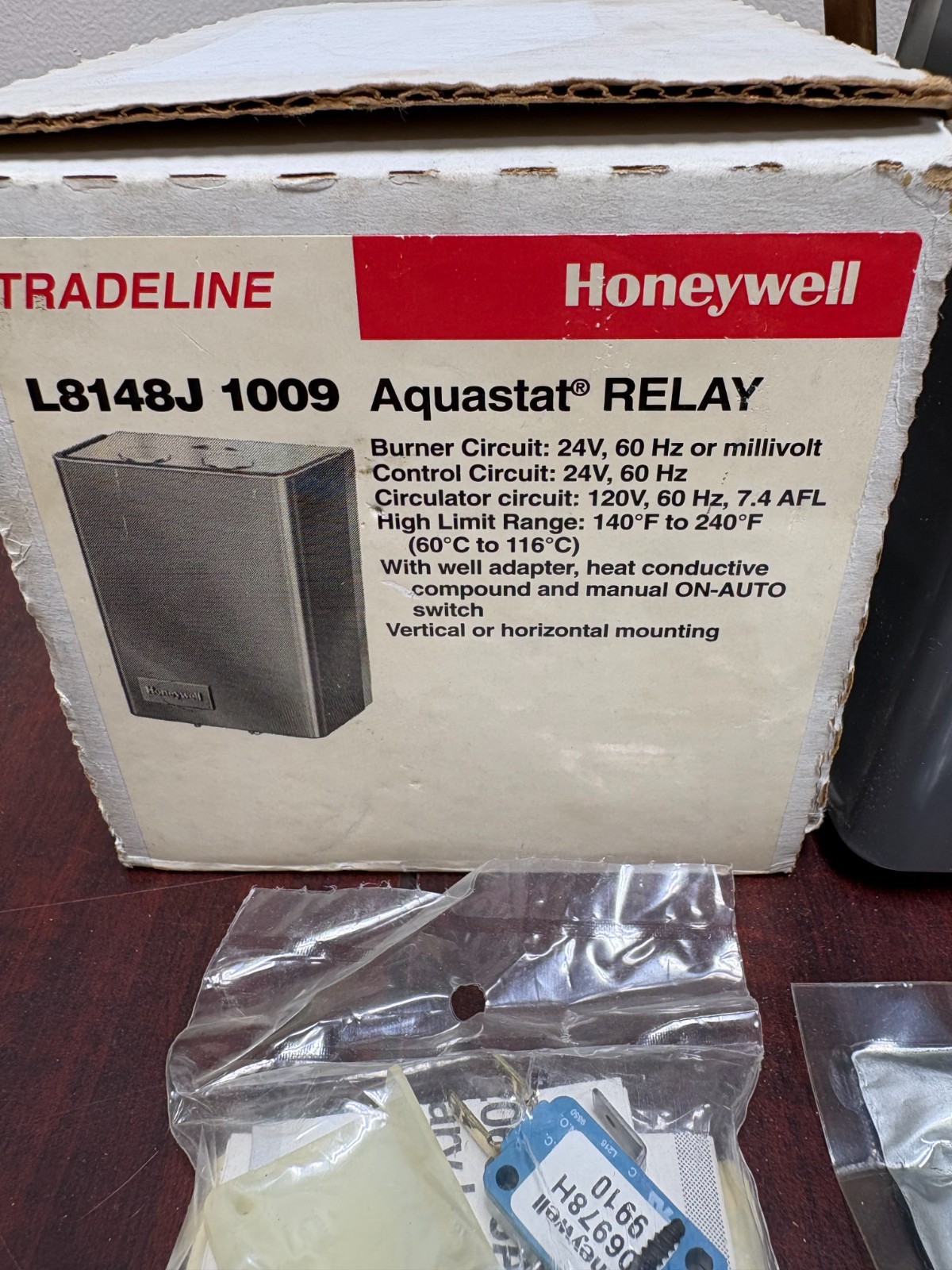 Honeywell Resideo L8148J 1009 Aquastat Relay Hydronic Boiler Burner Control