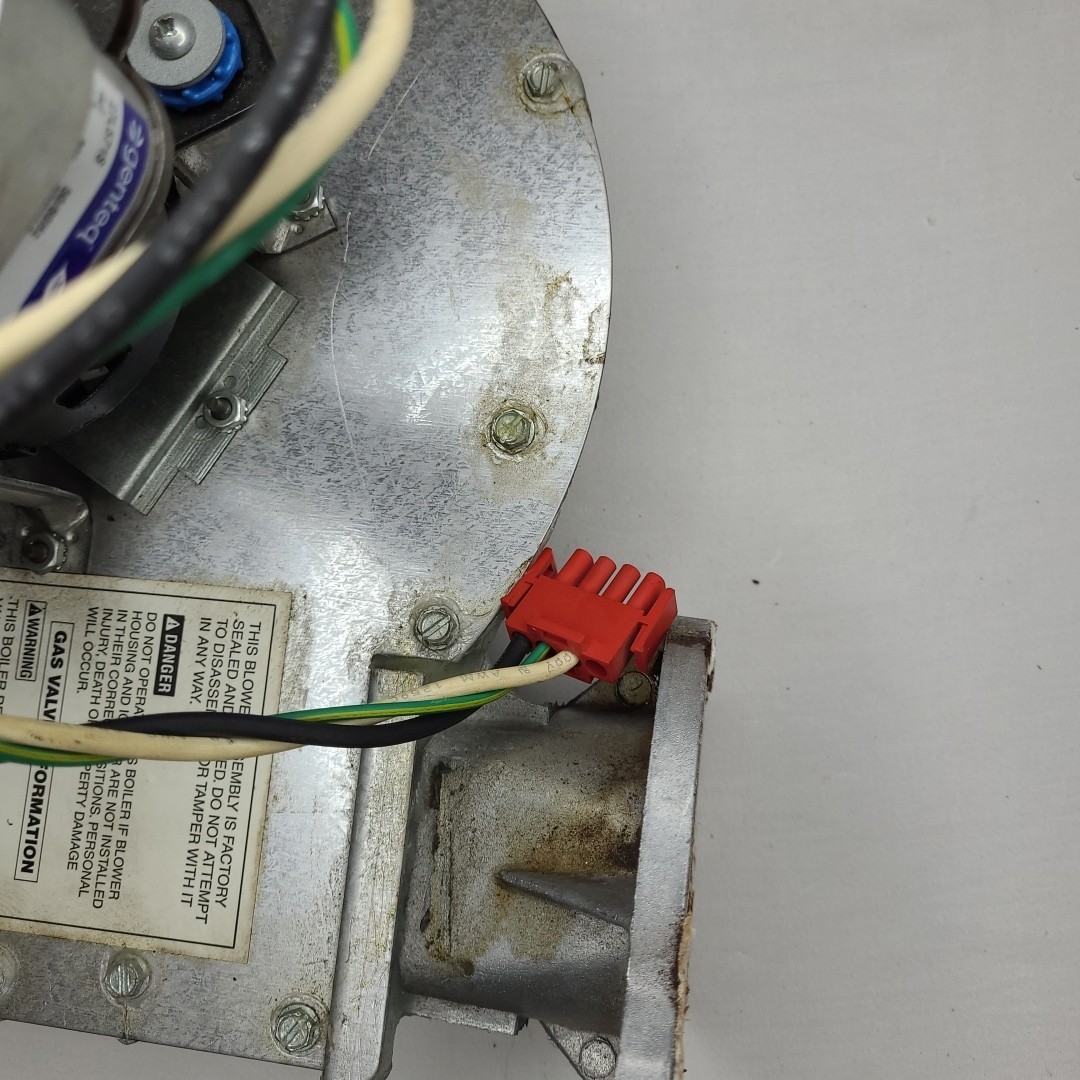 Weil-McClain Gold GV Boiler inducer motor 71622941 591-126-715
