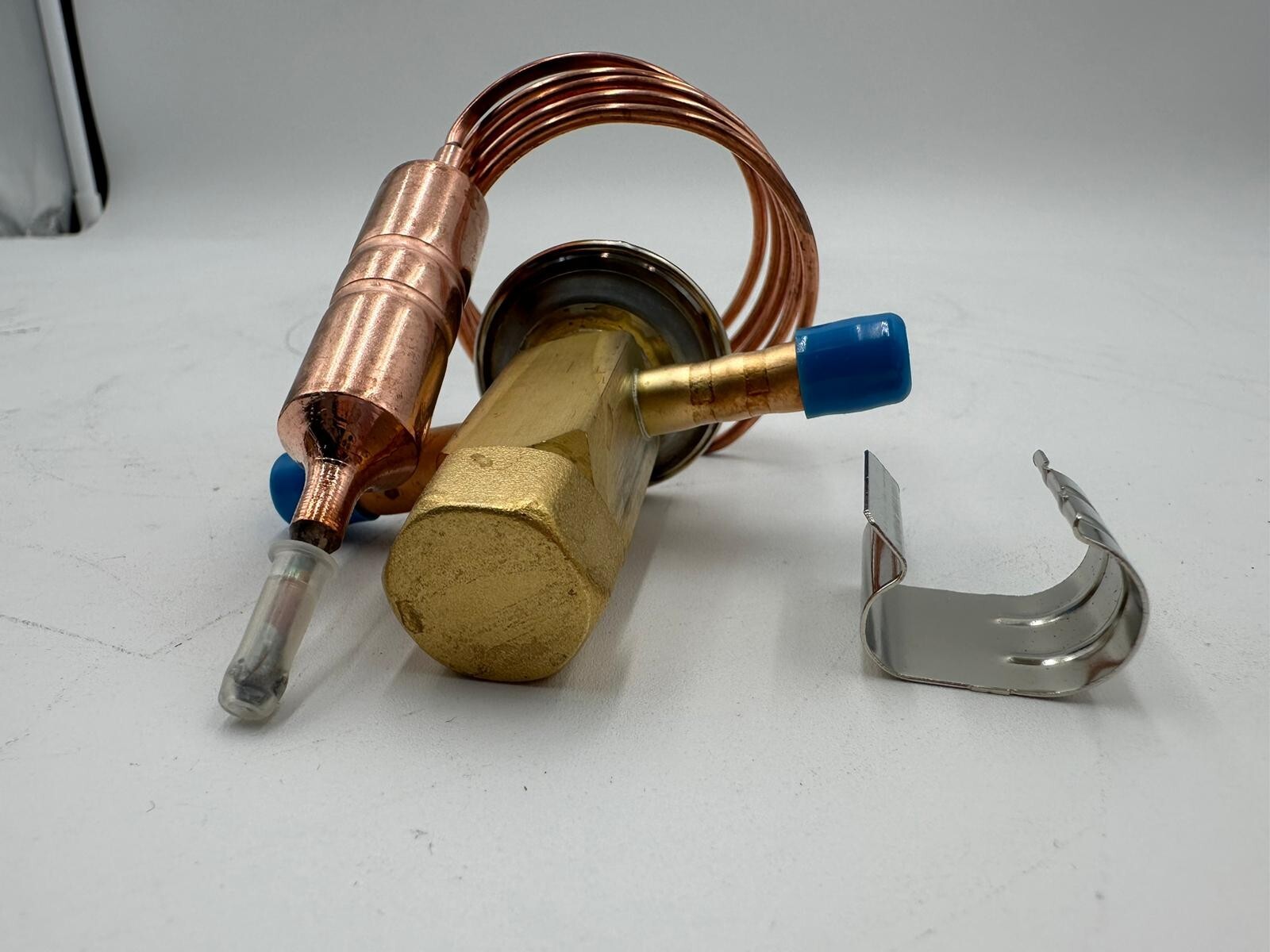 R134a Thermostatic Expansion Valve Sanhua In 1/4 Out 1/4 Solder 32023-1 RFG B04