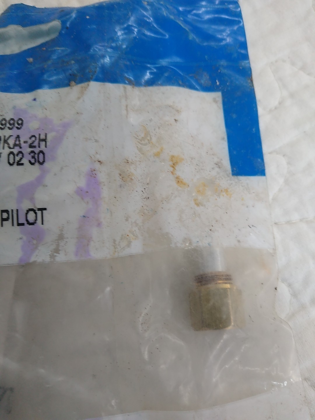 JOHNSON CONTROLS J999 MKA-2H Universal Replacement Pilot