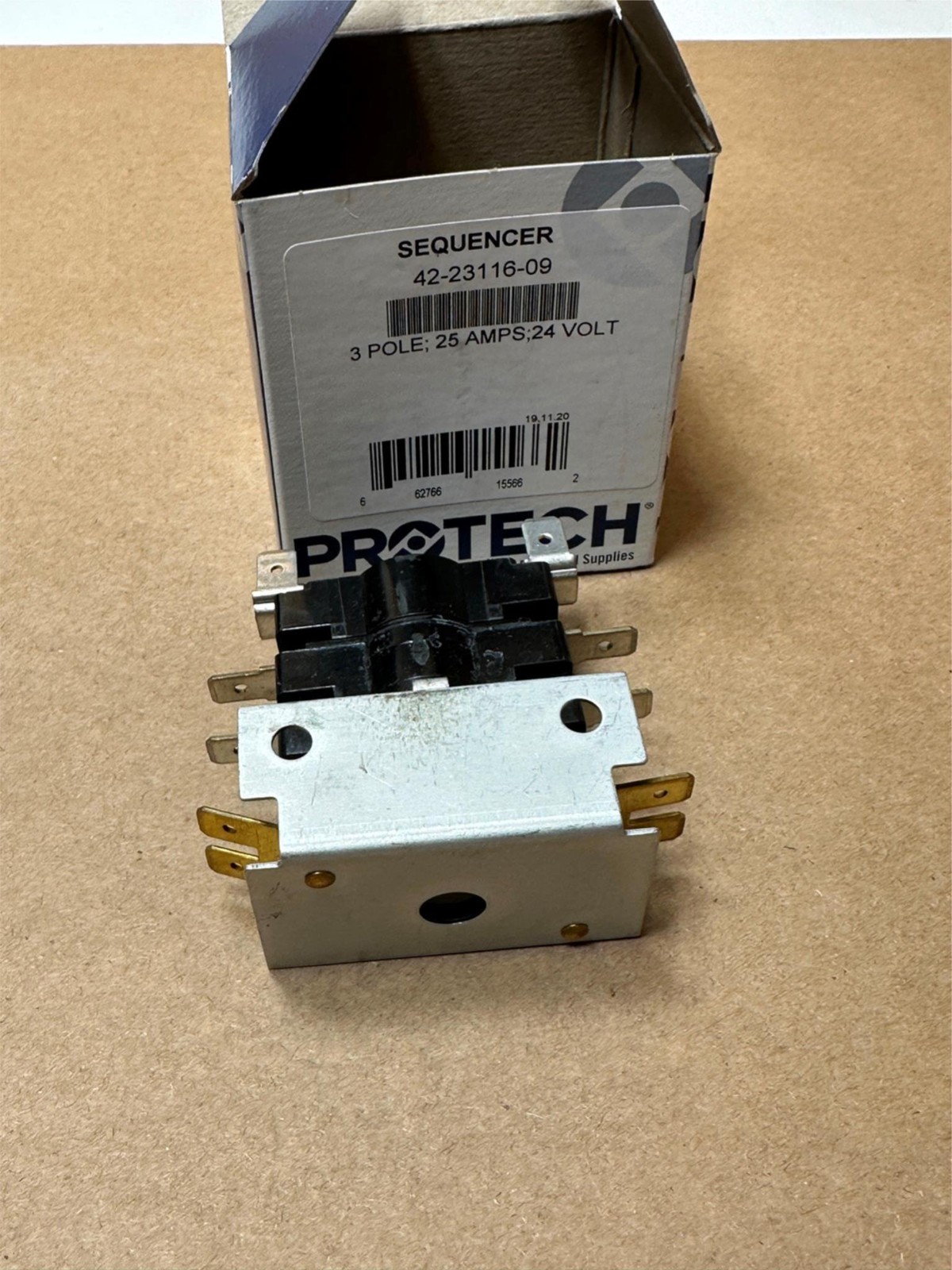 RHEEM Sequencer 42-23116-09 3-Pole 25A 24V TOD 14SX222