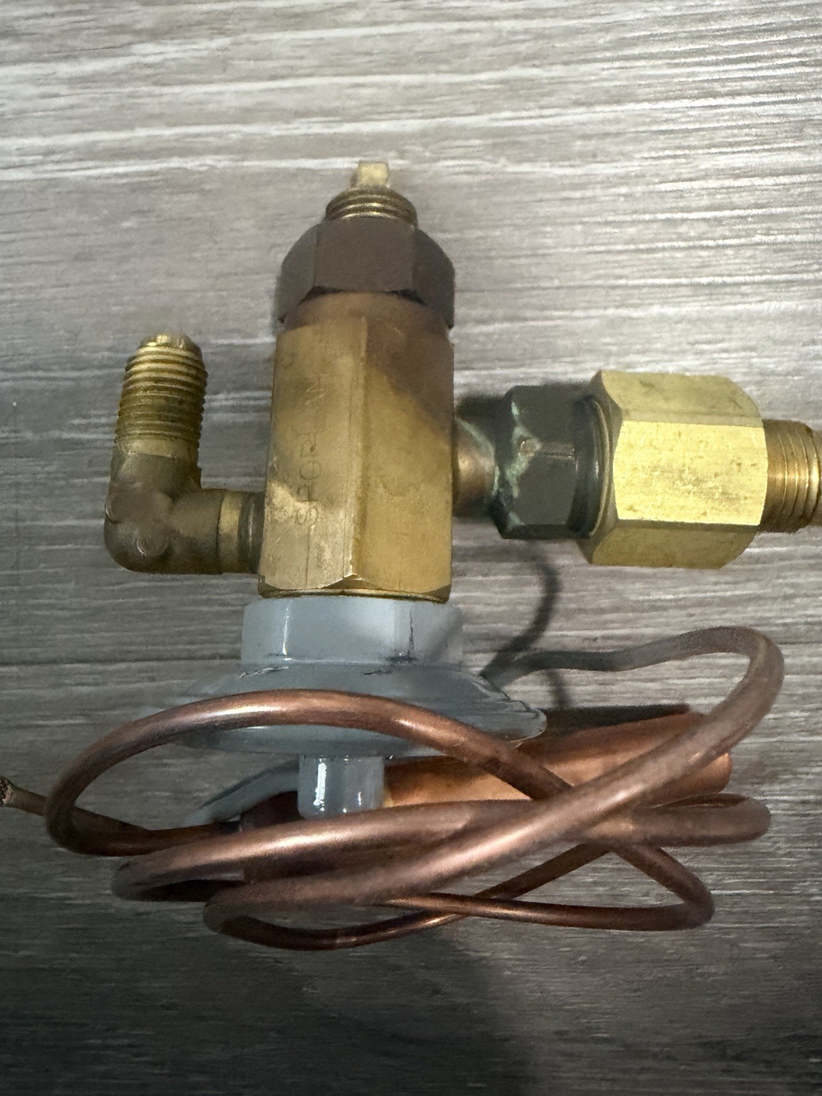 Sporlan FJ-1/2-C Expansion Valve Thermostatic 3/8 In 1/2 Out 30″ Cap Tube. USED