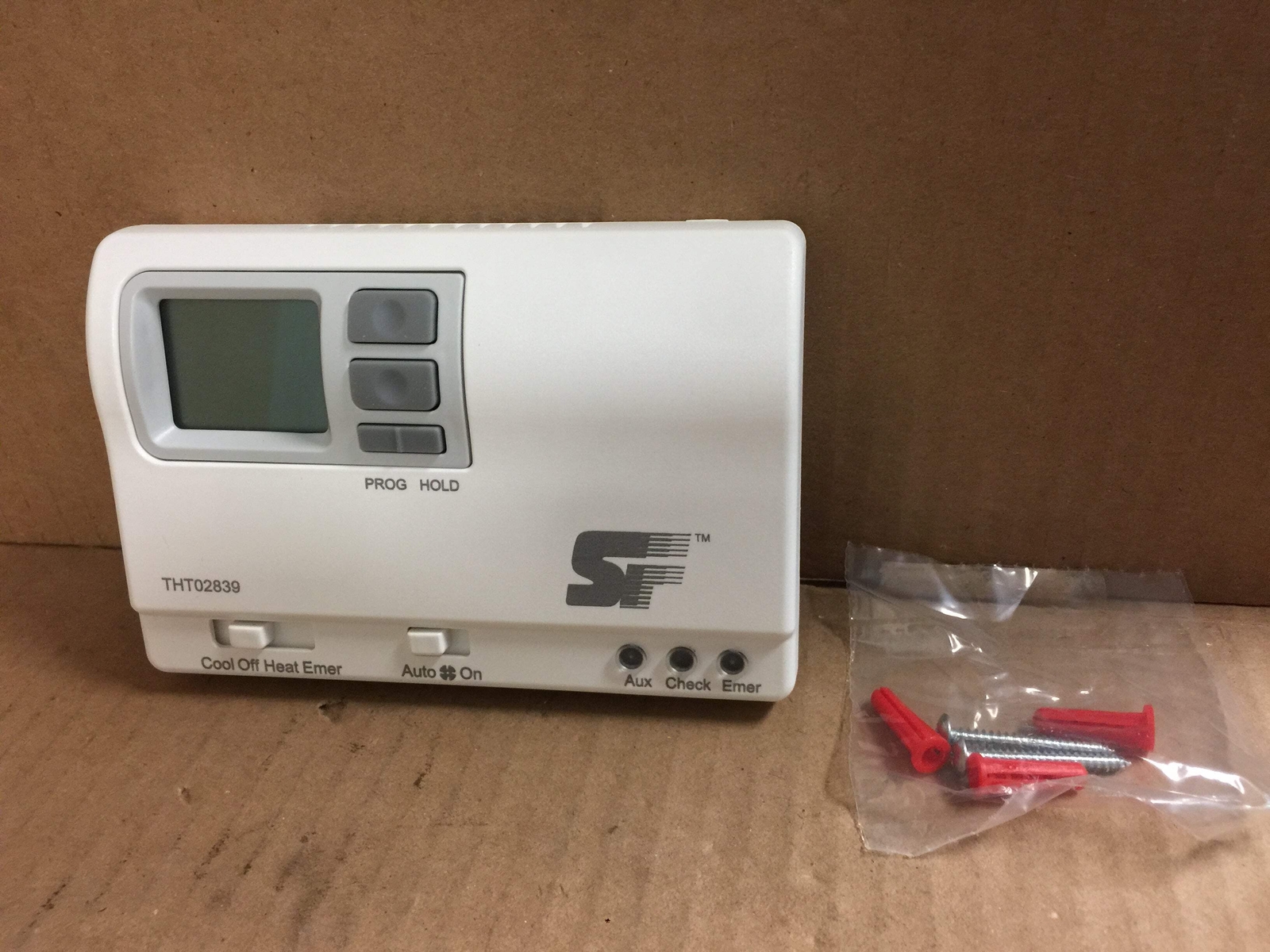 SF THT02839 2 Stage Cool/Heat Heat Pump Programmable Thermostat; 24VAC (211948)