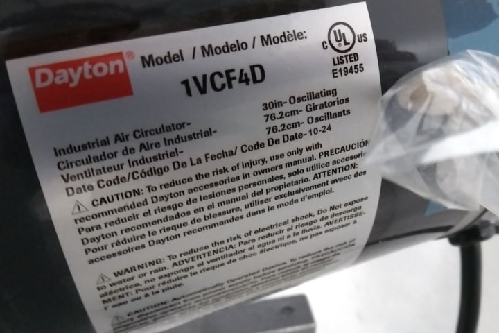 Dayton 1VCF4D 1/2 HP 1100/850 RPM 115VAC 30 In Blade Dia Industrial Fan
