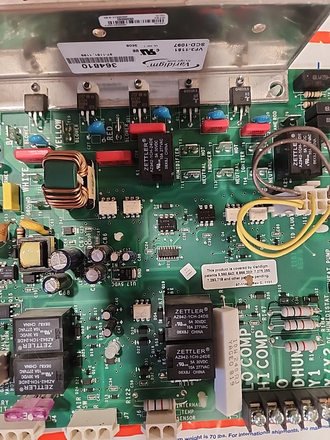 York Luxaire Varidigm 364810 Control Board VF3-1181 SCD-1097 used #D234A