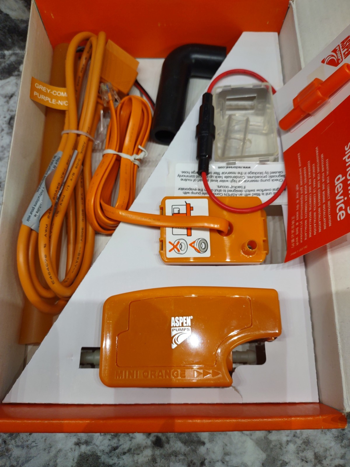 RECTORSEAL Aspen Pumps 83909 Mini Orange Pump Kit -New Open Box-