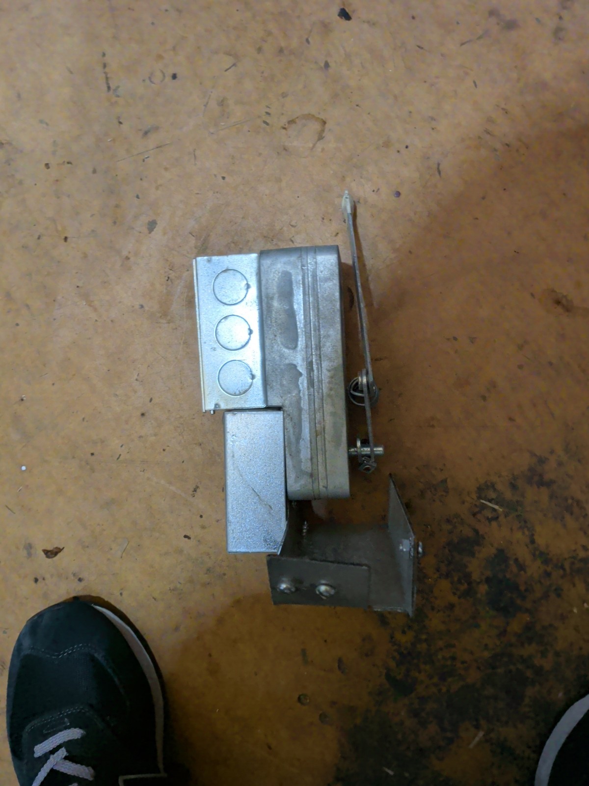 hvac damper Motor 120/240v W End Switch