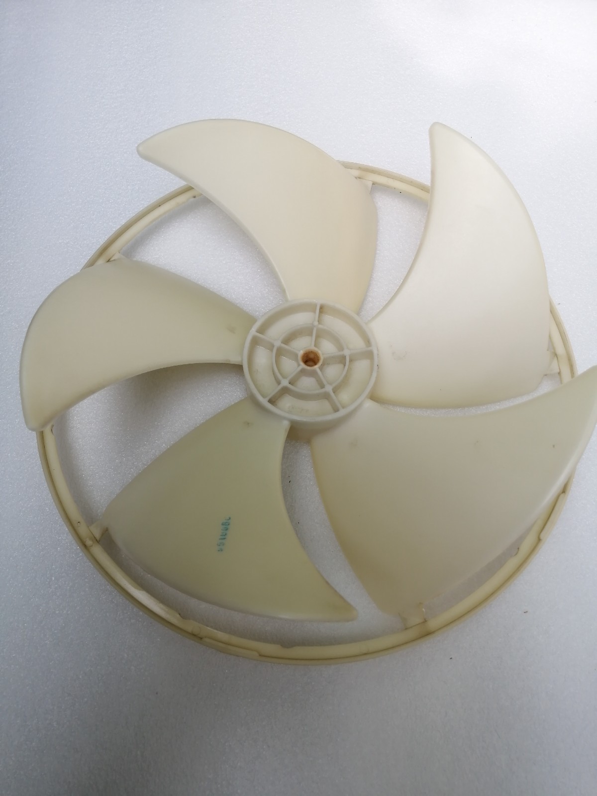Goldstar Air Conditioner Rear Condenser Fan Blade 5900AR1594/ WM5000