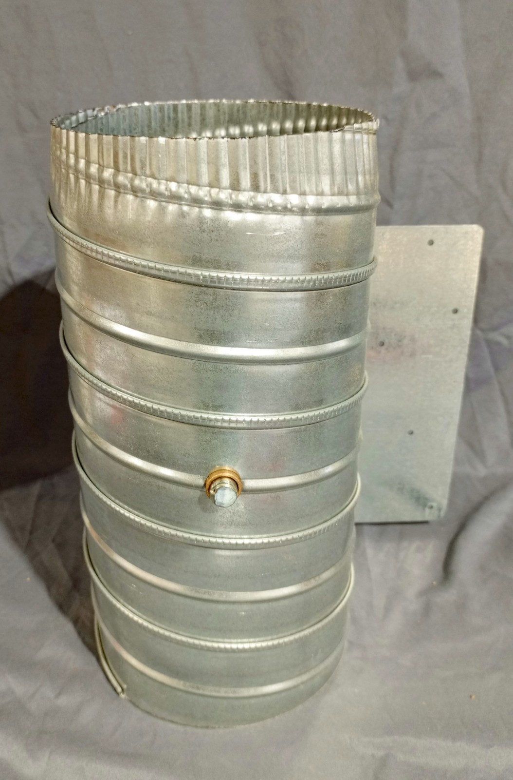 Honeywell D690A 1002 6″ Round Damper