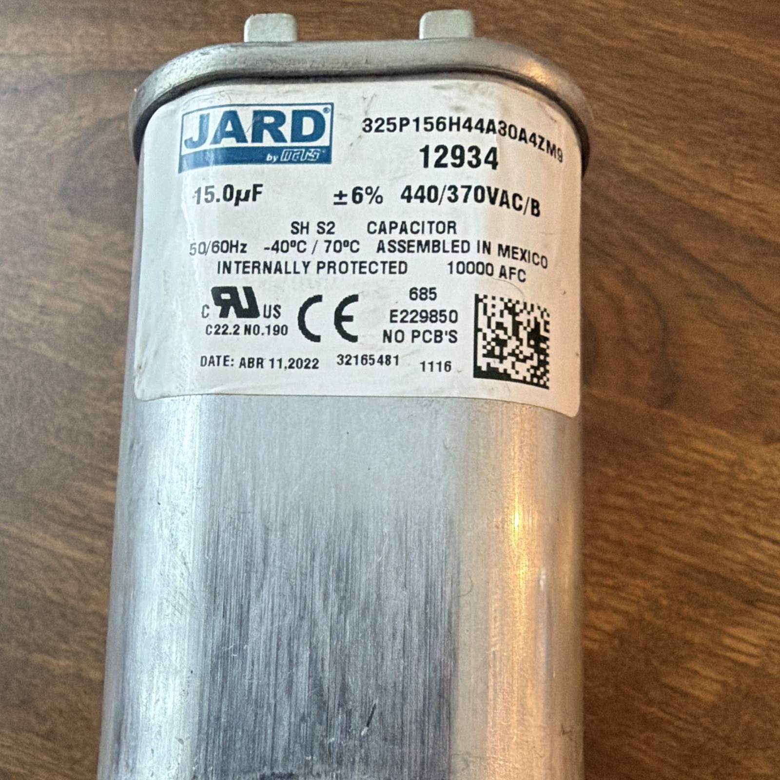 JARD Oval Run Capacitor 15.0uF 440/370VAC Model 12934 MPN 325P156H44A30A4ZM9