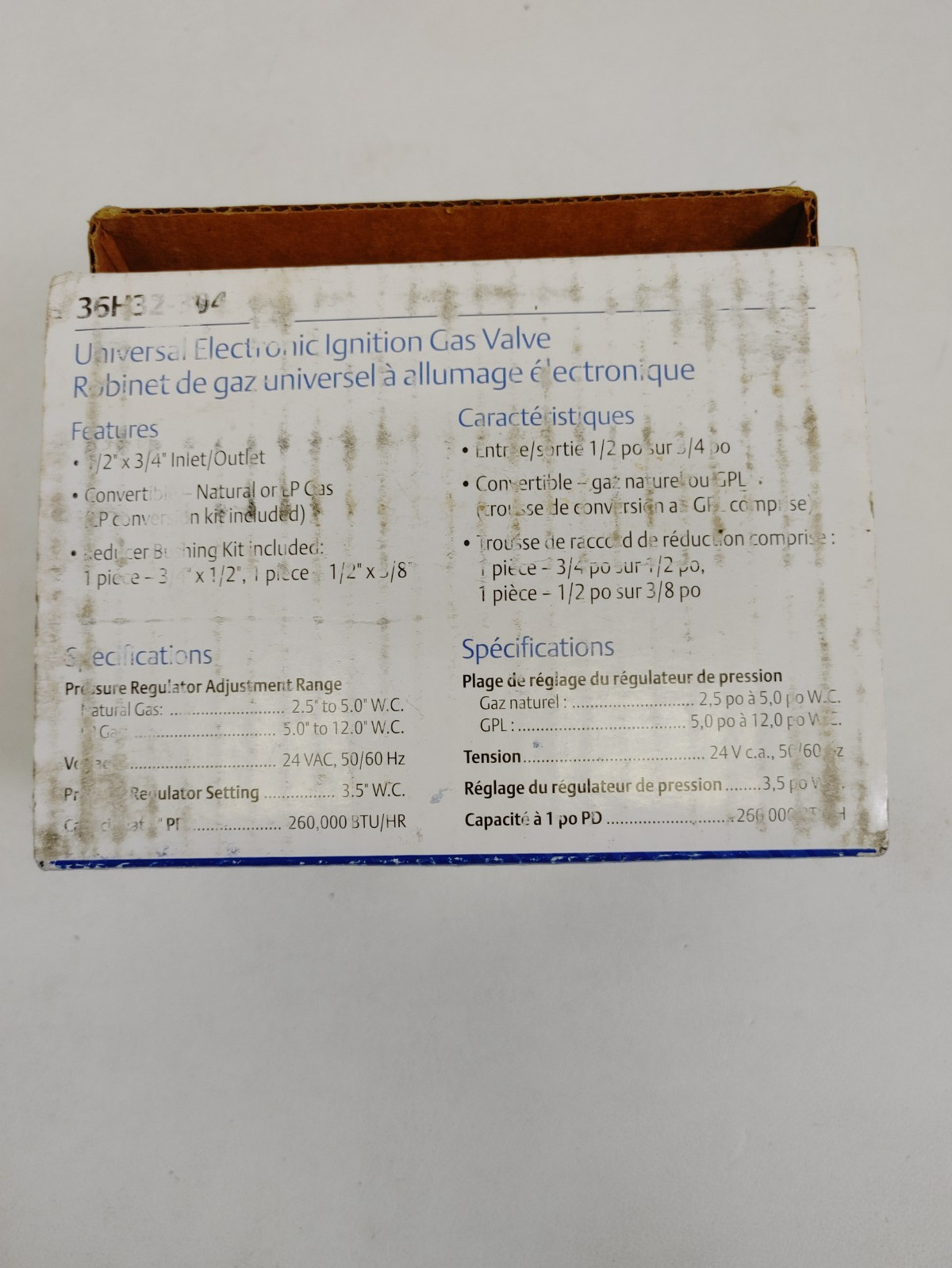 White-Rodgers Model 36H32-304 GAS VALVE UNUSED IN A WORN BOX