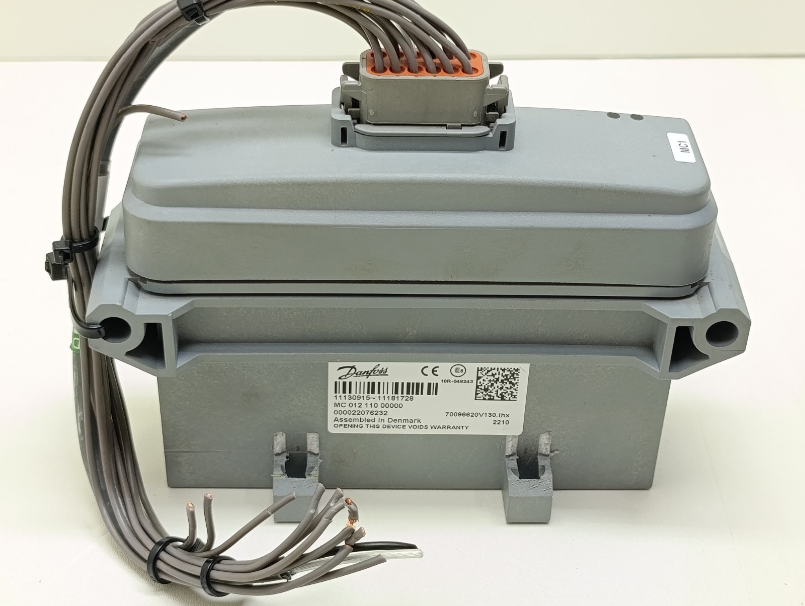 Danfoss 11130915 MC012-110 Programmable Mobile Controller – CAN Bus