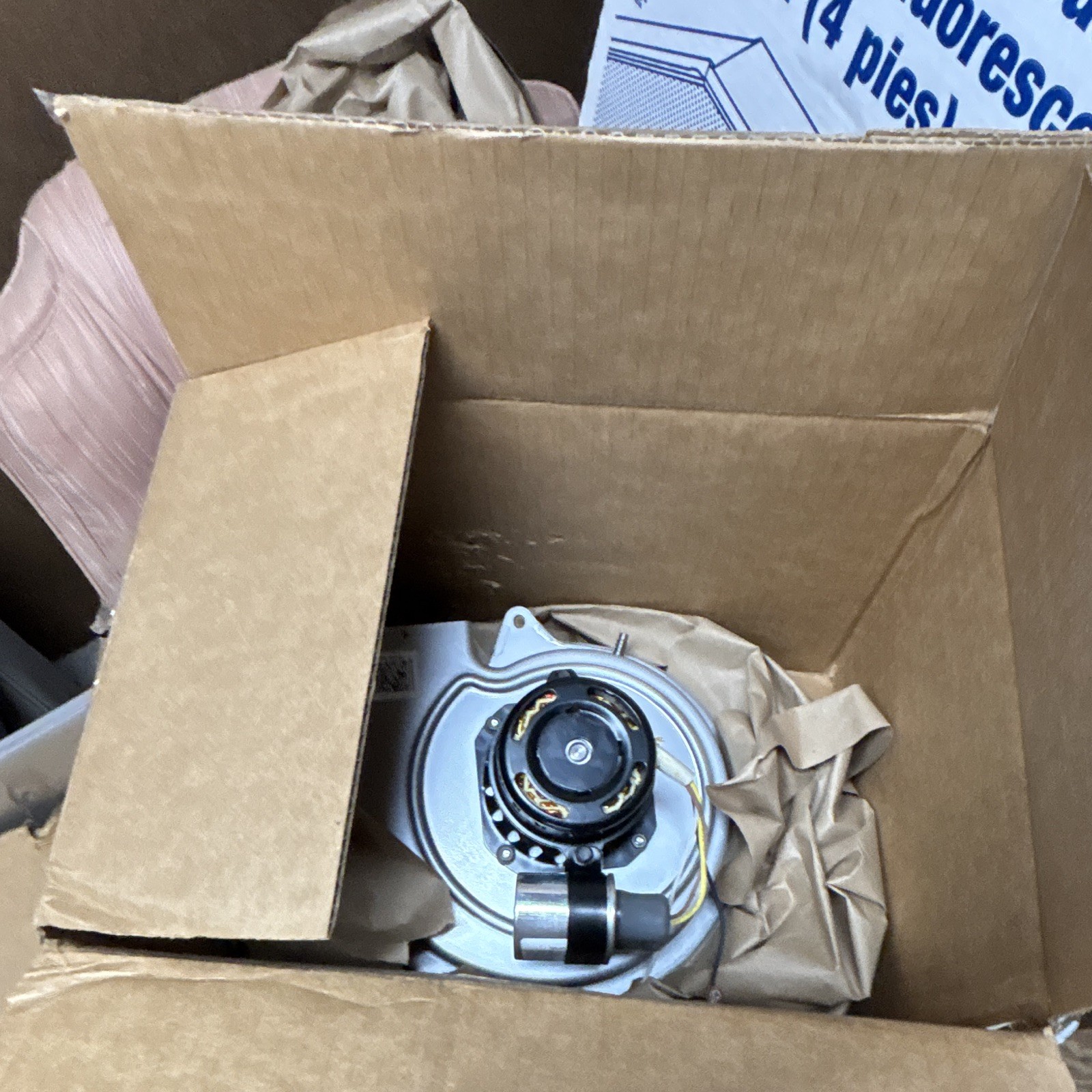 Goodman Inducer Motor Assembly With Capacitor And Fan Blade.