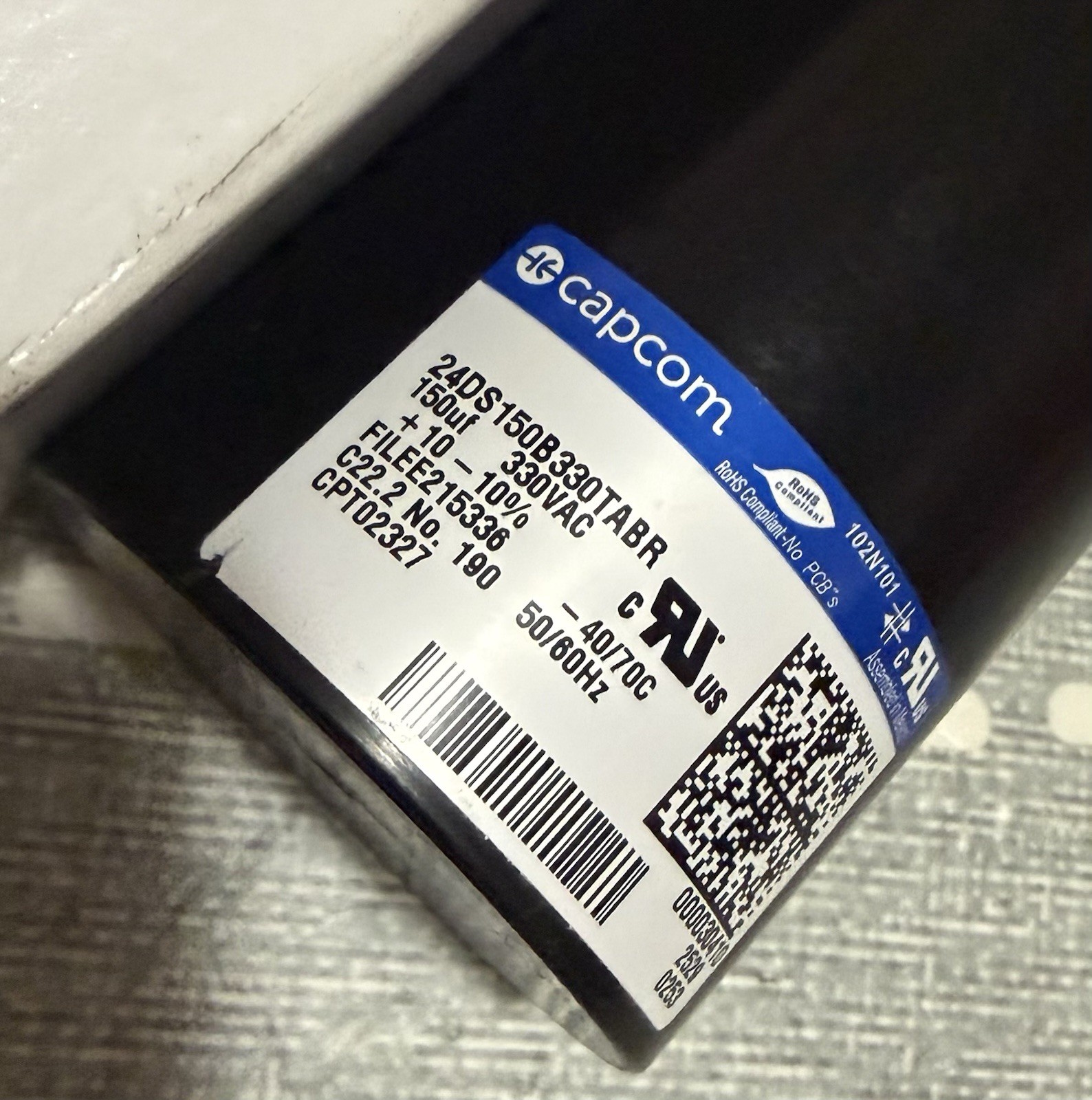 Capcom 150uF 330VAC Start Capacitor 24DS150B330TABR CPT02327 New