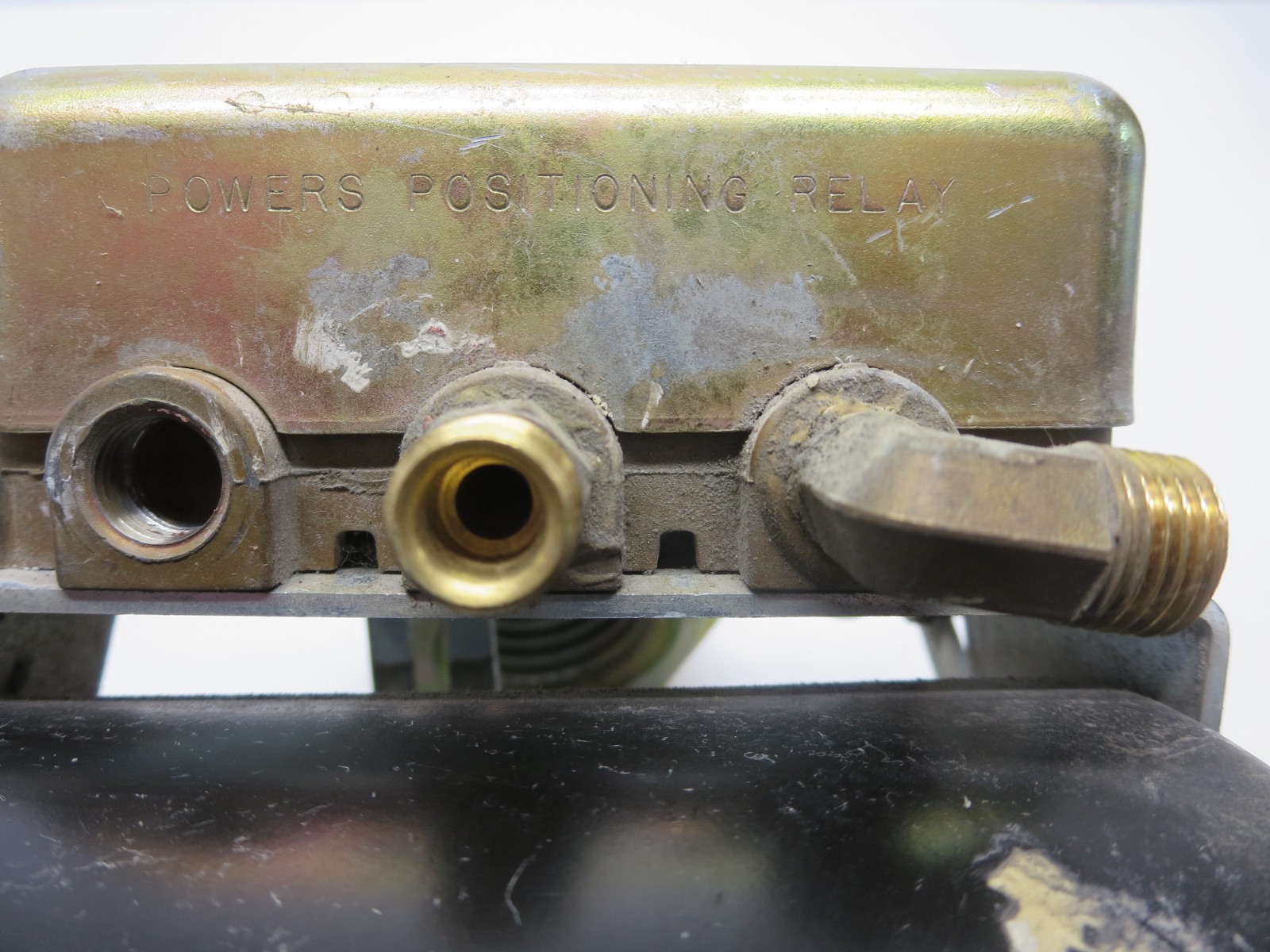 Ruskin Division 331-2961 Pneumatic Actuator W/Positioing Relay Used See Pics
