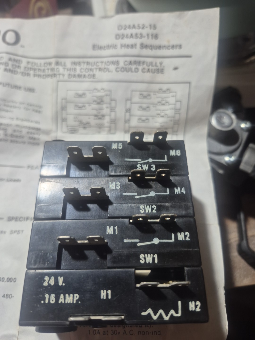 D 25A-53-116 Sequencer, 3 Main Switches