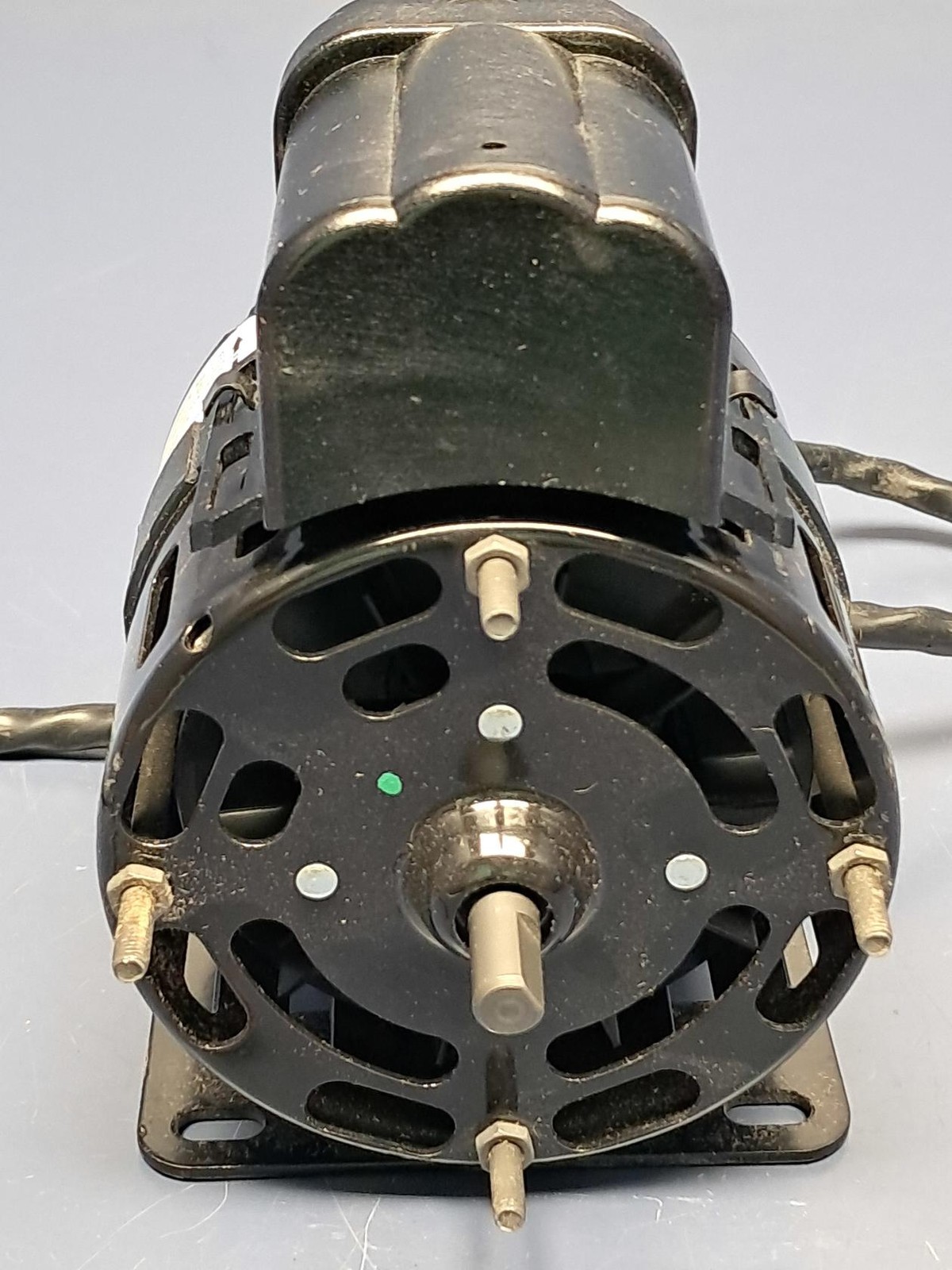 Fasco Motor 0150-0027-1000 3000-RPM 1/8-HP 50/60Hz 1-Phase MOTOR ONLY