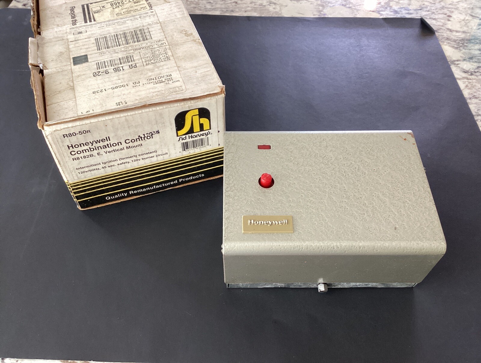 Honeywell Combination Control R80-50R Sid Harvey R8182B R8182E Vertical Mount