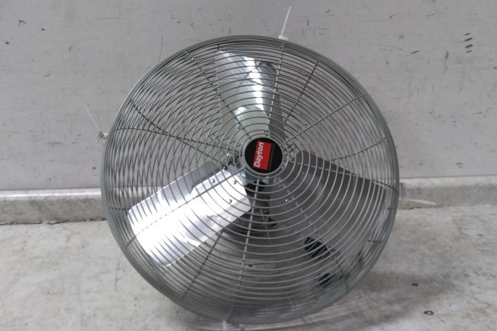Dayton 1VCF2 1/4 HP 1100/850 RPM 115VAC 20 In Blade Standard-Duty Industrial Fan