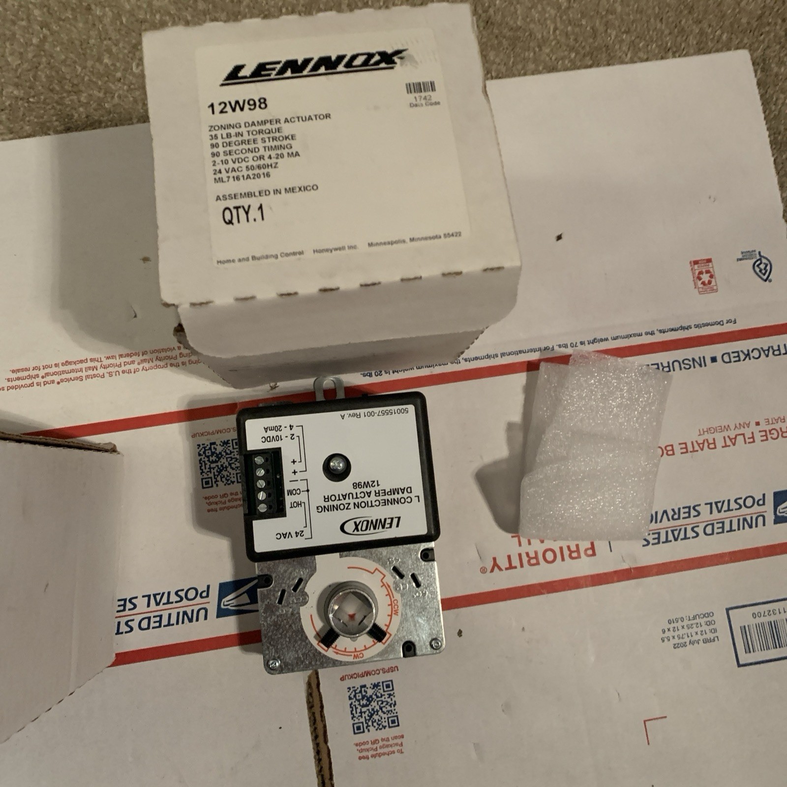 LENNOX 12W98 35 Lb Intorq 90 Degree 90 Sec.2-10vac 4-20MA 24 VAC NOS NIB