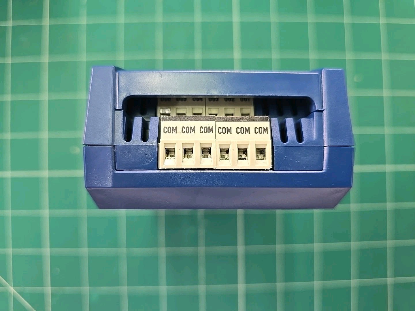Distech Controls ECY-8UI6UO-HOA