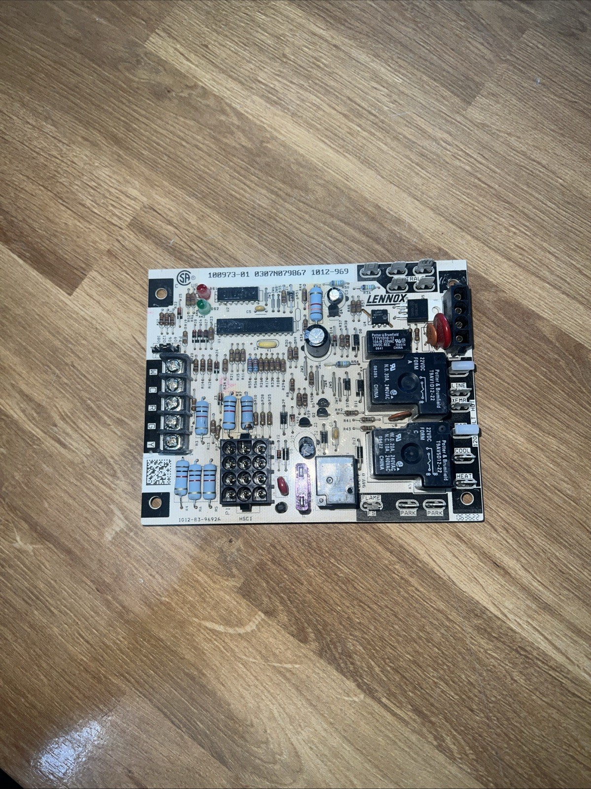 Lennox Armstrong Ducane 1012-969 Furnace Control Board 100973-01 7 Day Warranty