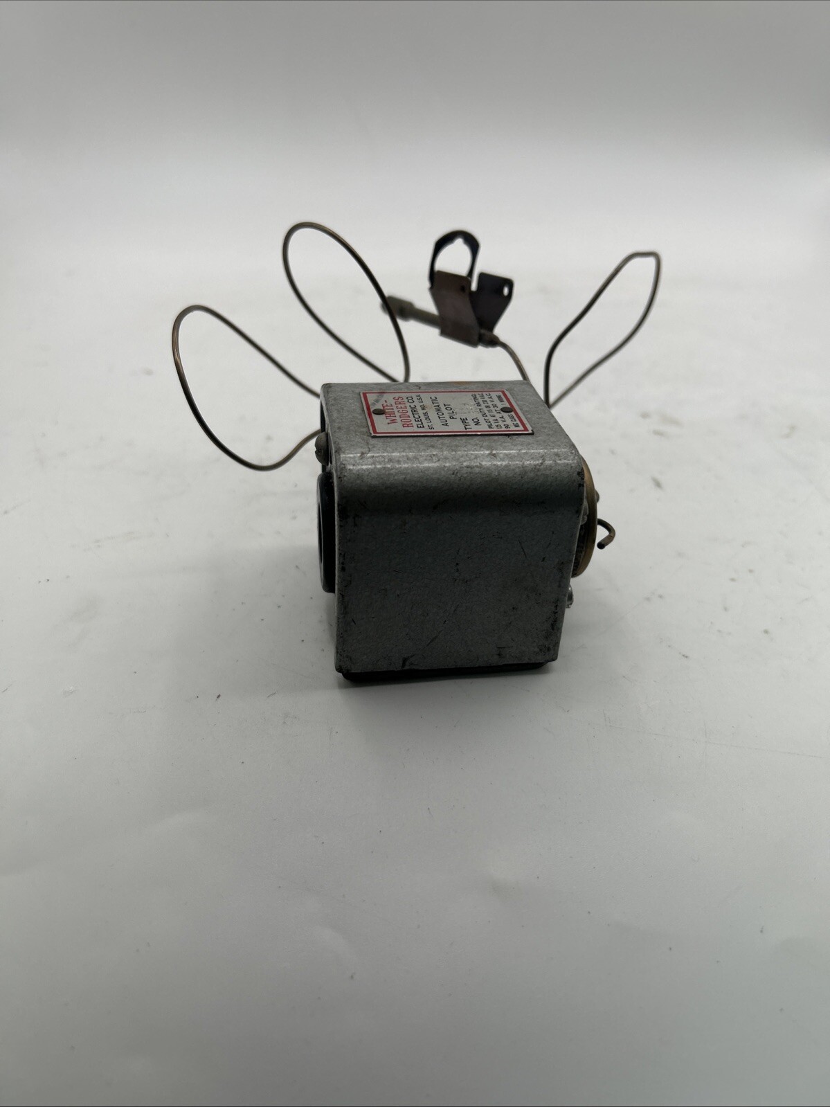 WHITE-RODGERS Type 77 NO. 385 Automatic Pilot See Pics 30 Days Warranty