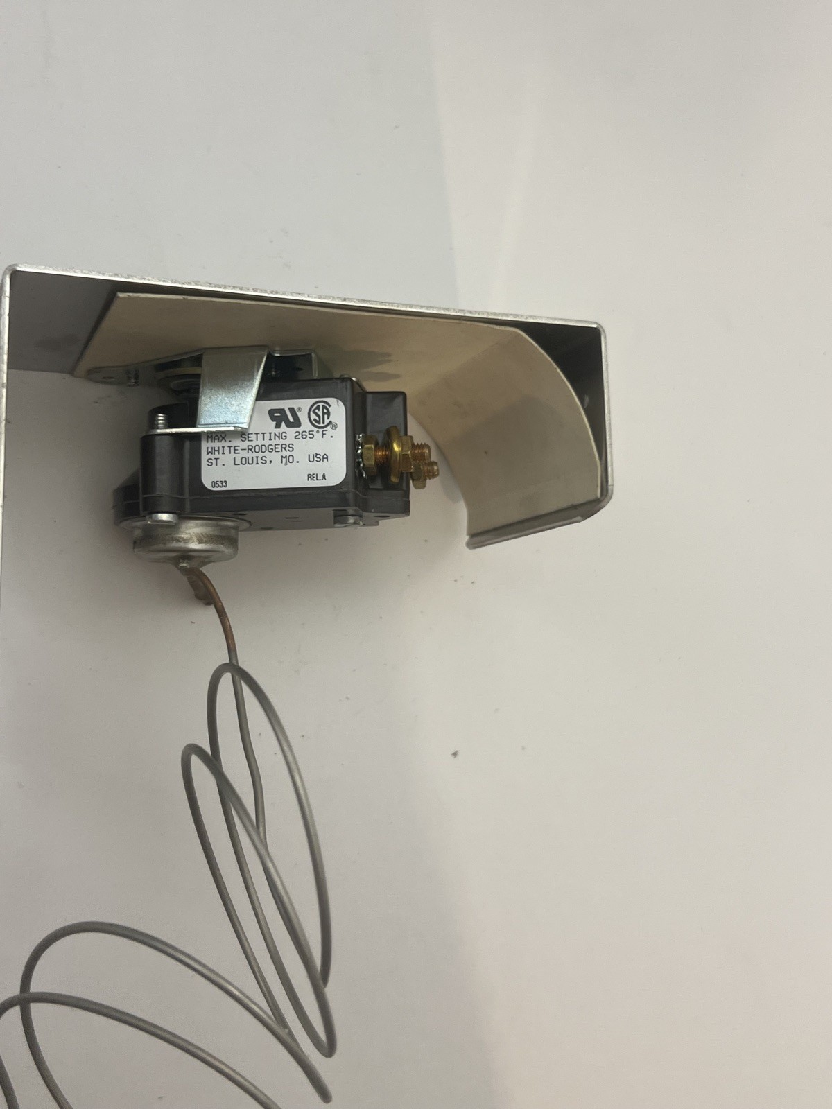 White Rodgers E12 Type 261-204 Thermostat 265°F SPST 120-240VAC 22A 6′ Capillary